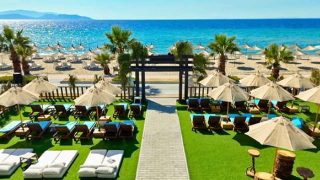 Bu yaz enerji Kuşadası Nix Beach’ten yükseliyor