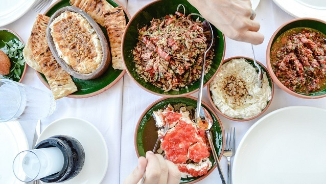 Geleneksel lezzetleriyle modern meyhane: Sek Beyoğlu