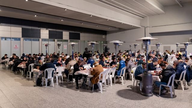 Terminal Kadıköy’de 300 TL’ye Ramazan boyunca “iftar durağı”