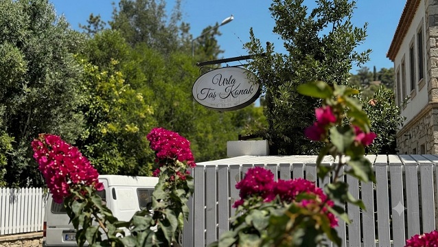 Urla Taş Konak Zamanı yavaşlatan tatil